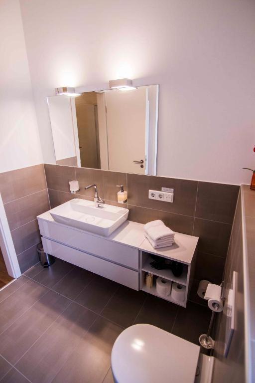 Apartment Helvetia Düsseldorf
